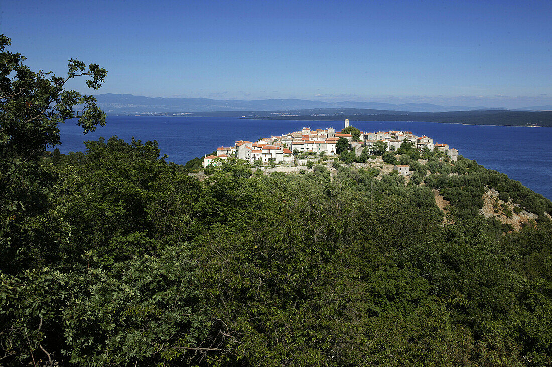 Dorf oben am Hügel, Beli, Insel Cres, Kroatien