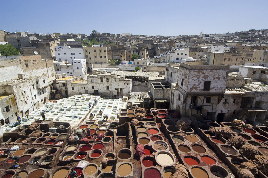 Ausblick über das Gerberviertel, Chouara, Fes, Marokko