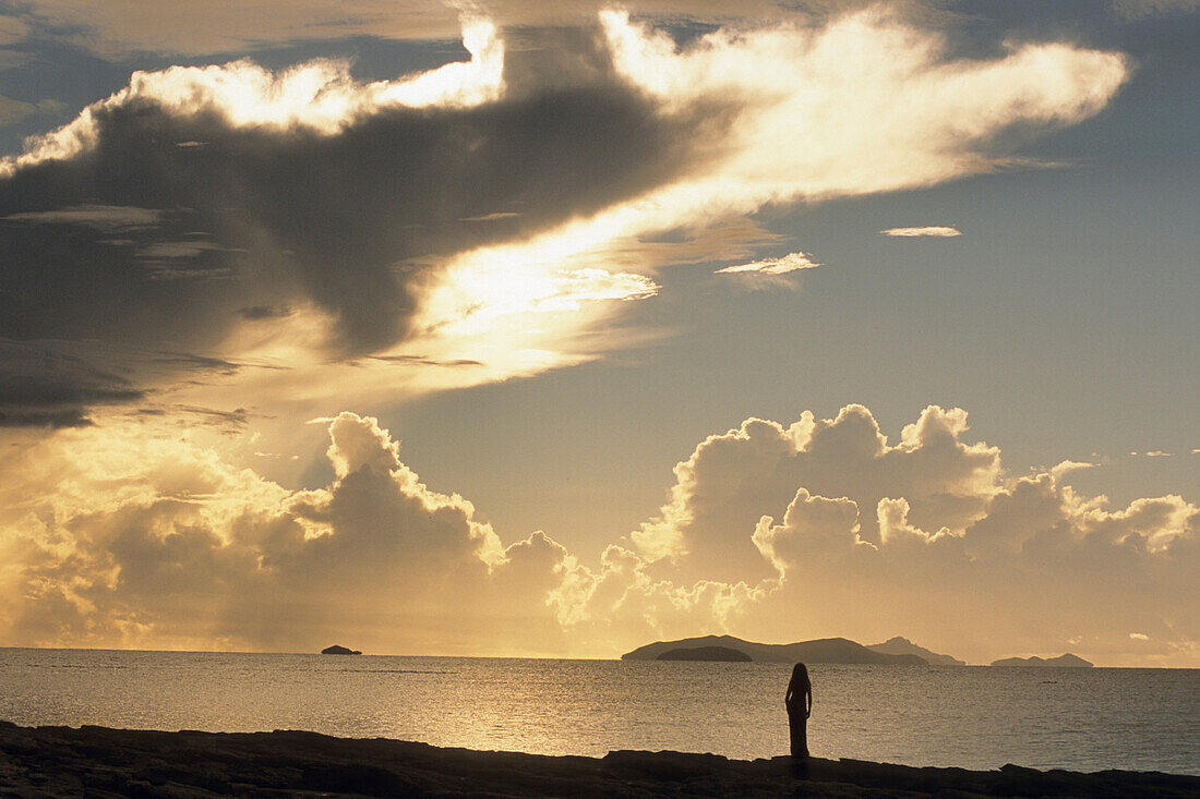 Sonnenuntergang Silhouette,Beachcomber Insel, Mamanuca Inseln, Fiji