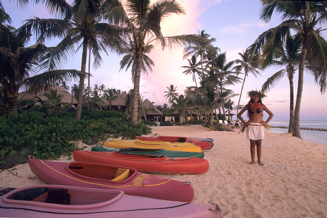 Kanus,The Rarotongan Beach Resort, Rarotonga, Cook Inseln