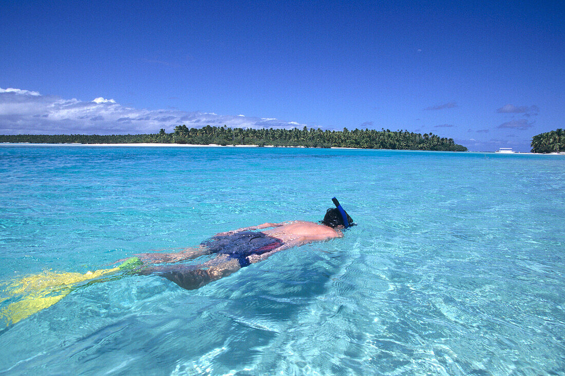 Snorkelling in Aitutaki Lagoon,Aitutaki, Cook Islands