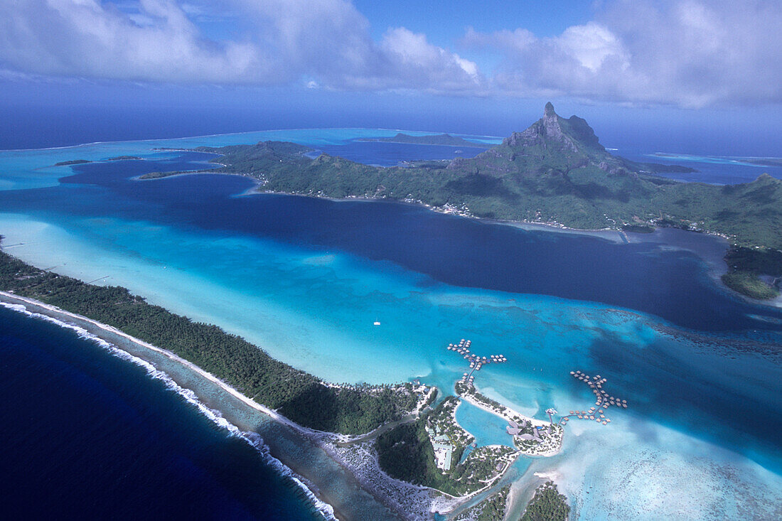 Luftaufnahme von Bora Bora Lagoon,Bora Bora, Französisch Polynesien