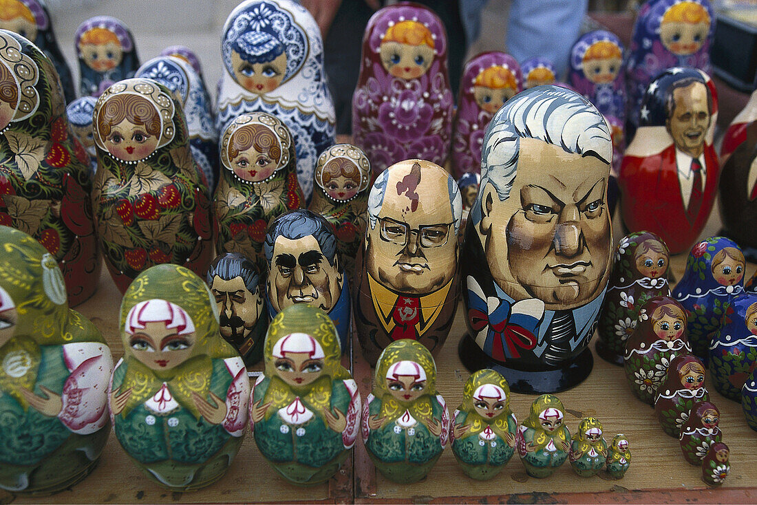 Matryoshka dolls, souvenir shop, Moscow, Russia