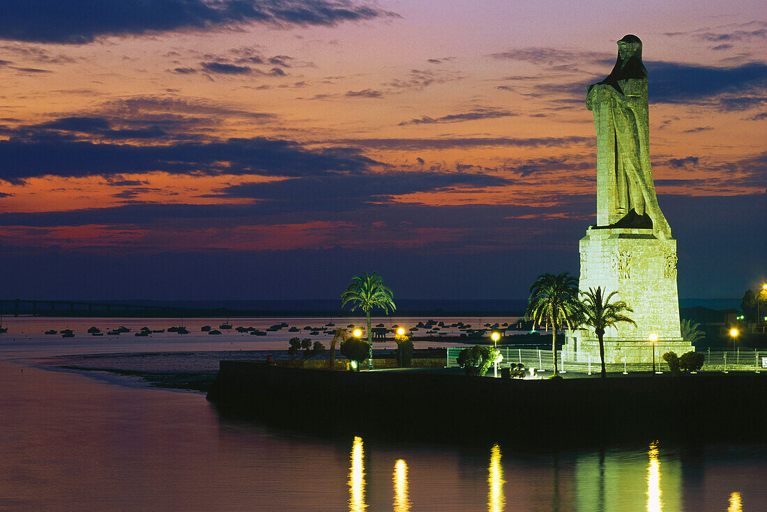 Monumentalstatue für Kolumbus,Rio Odiel,Rio Tinto,Huelva,Andalusien,Spanien