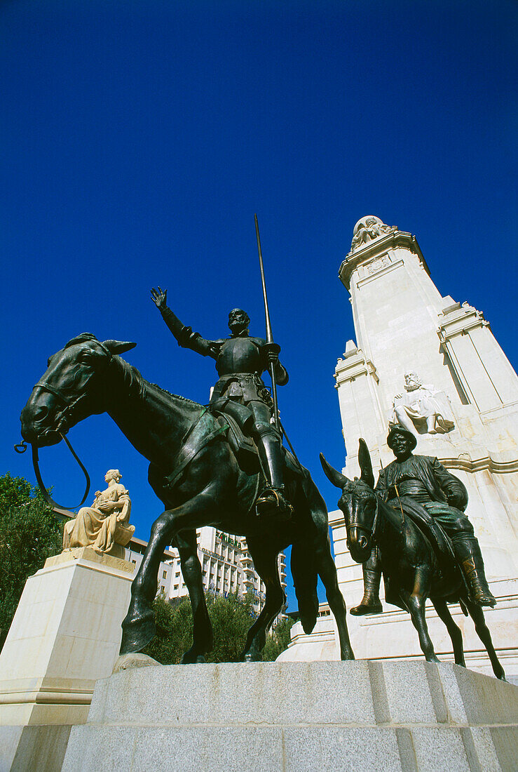 Cervantes Denkmal, Plaza de Espana, Madrid, Spanien