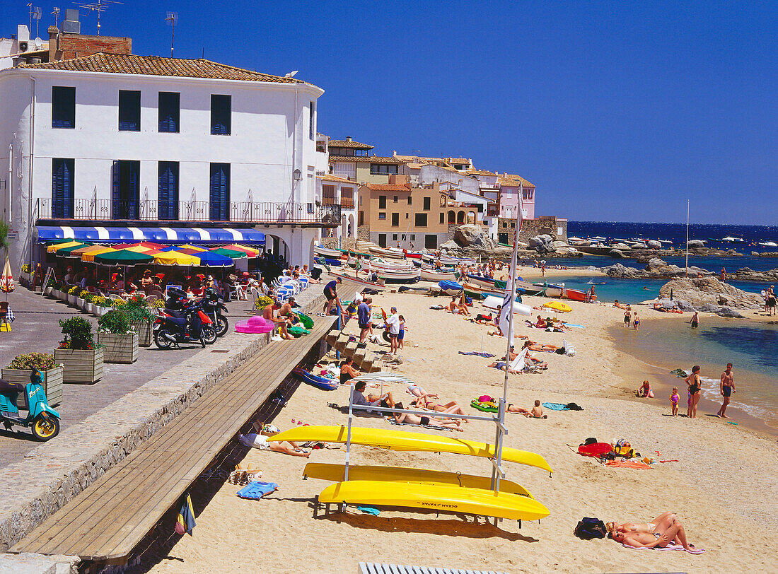 Strand,Calella de Palafrugella,Costa Brava,Provinz Girona,Katalonien,Spanien