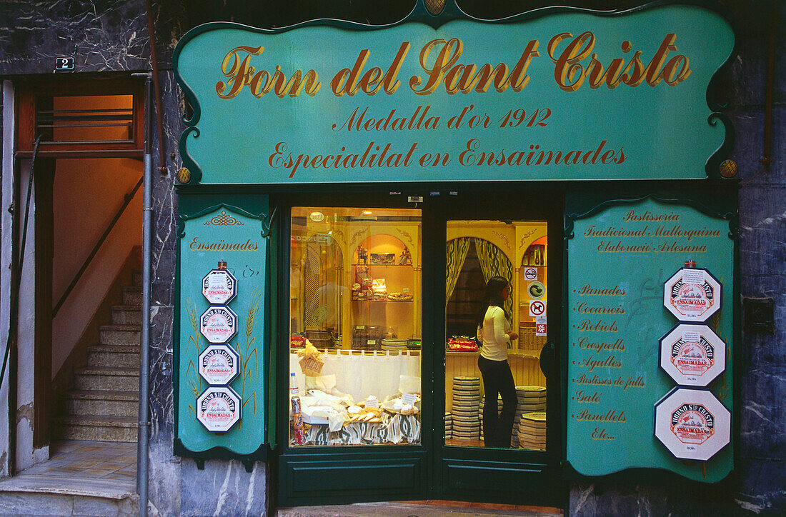Bakery, Ensaimadas, Forn del Sant Cristo, Palma de Mallorca, Mallorca, Spain