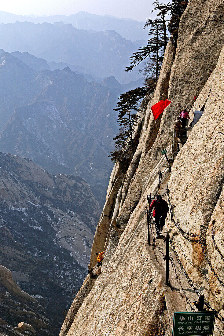 vertical stone cliffs, Taoist mountain, Hua Shan, Shaanxi province, Taoist mountain, China, Asia