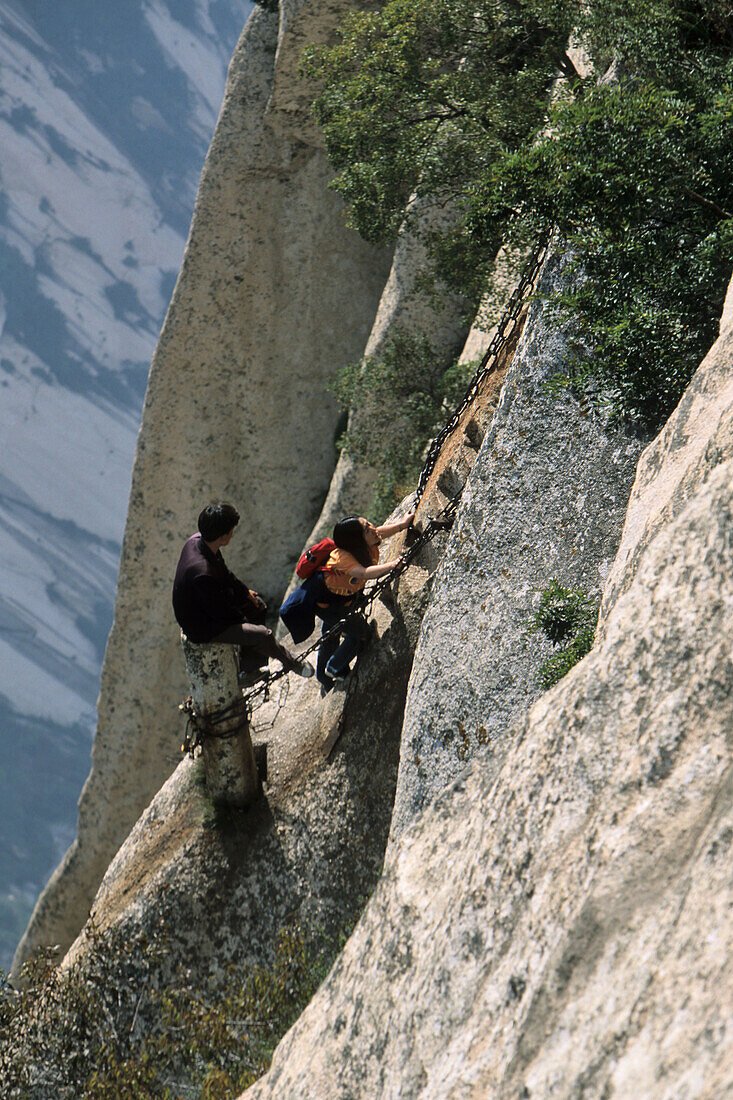 vertical stone cliffs, chains and planks, Taoist mountain, Hua Shan, Shaanxi province, Taoist mountain, China, Asia