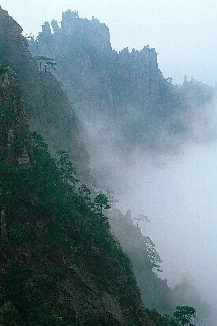 Berg, Nebel, Huang Shan,Nebel, Huang Shan, Anhui province, UNESCO, Weltkulturerbe, China, Asien