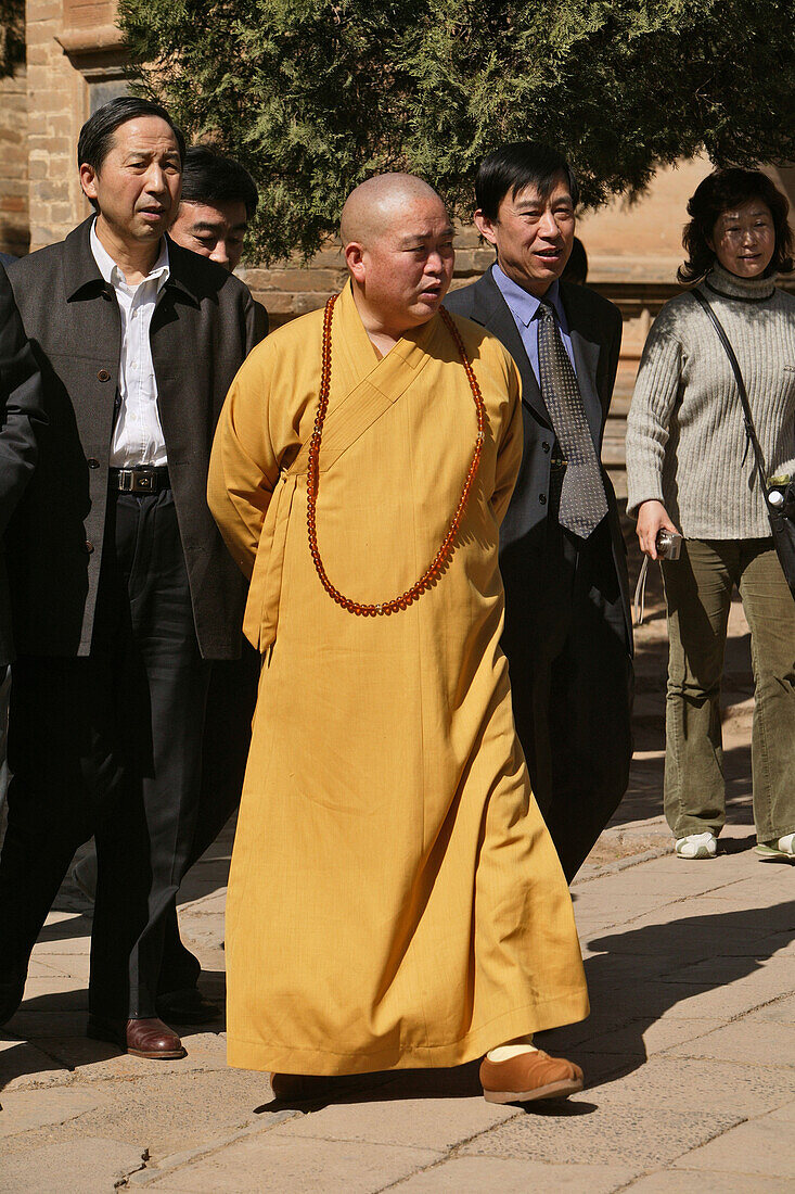 Shaolin abbot, Shaolin Monastery, known for Shaolin boxing, Taoist Buddhist mountain, Song Shan, Henan province, China, Asia