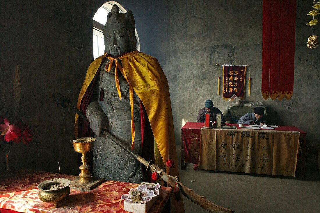 Temple guard in the summit temple, Northern Terrace, Mount Wutai Shan, Five Terrace Mountain, Buddhist Centre, town of Taihuai, Shanxi province, China