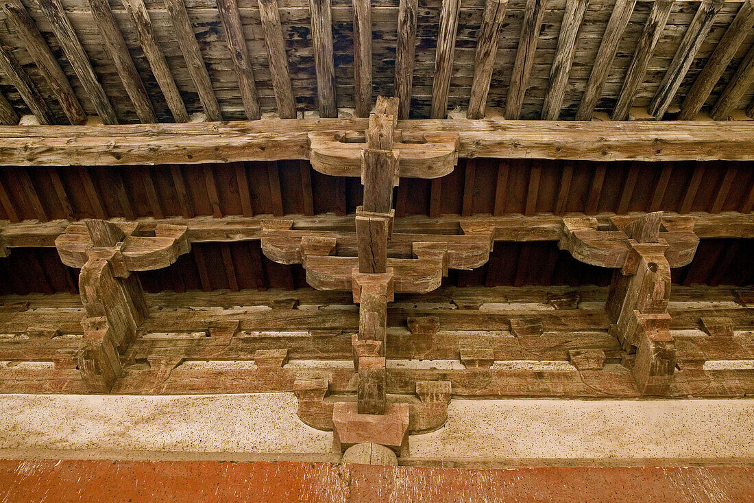 timber roof, structure, Dong Ye temple, oldest wooden hall in Chan, built in 782, Wutai Shan, Five Terrace Mountain, Buddhist Centre, town of Taihuai, Shanxi province, China, Asia