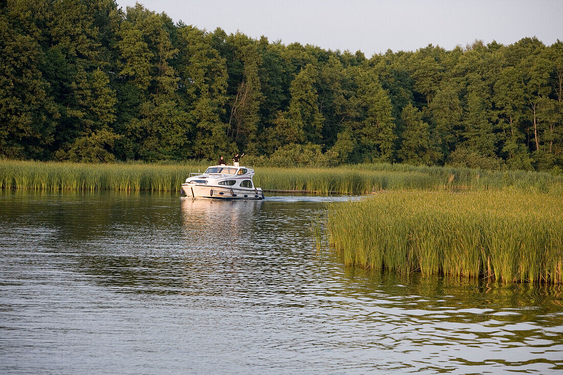 Hausboot, Connoisseur Caprice, Dahme Fluß, in der Nähe von Zernsdorf, Brandenburg, Deutschland