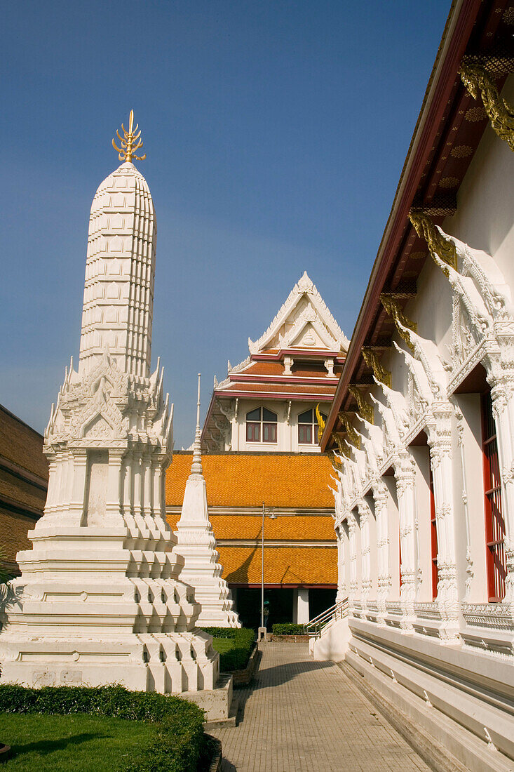 Pinnacle Stupa, Wat Mahathat, Ko Ratanakosin, Bangkok, Thailand