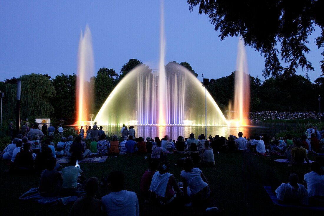 Planten un Blomen, concert,illuminated fountain, park in the city centre, district Neustadt, Hamburg