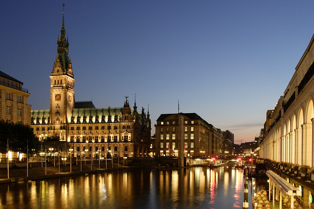 Hamburger Rathaus, Alster, Alsterfleet, City, Hamburg