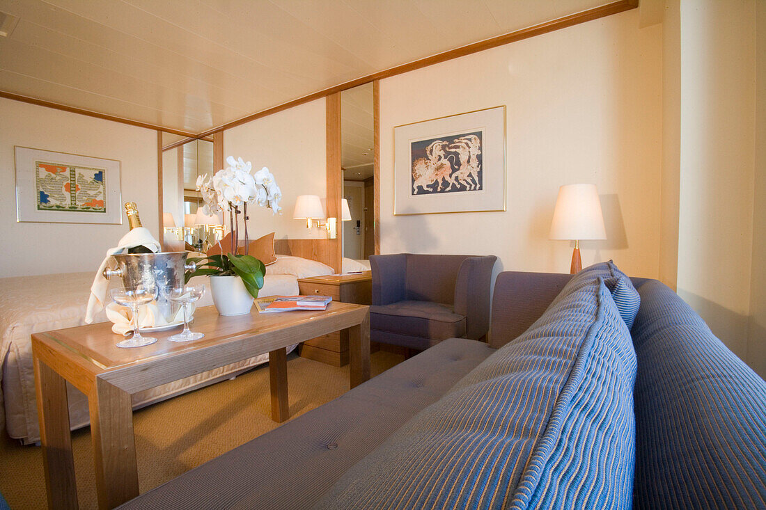 Ms Bremen, Suite Kathegorie 7 mit Balkon, Hapag-Lloyd Kreuzfahrten, Germany