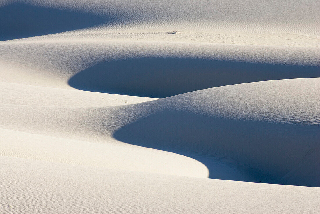 Dunes, light and shadows, gypsum dune field, White Sands National Monument, New Mexico, USA