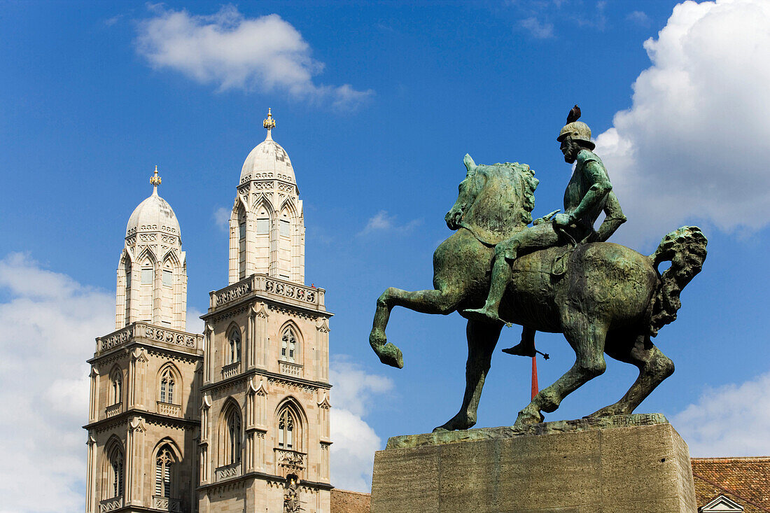 Hans Waldmann Denkmal, Grossmünster im Hintergrund, Zürich, Kanton Zürich, Schweiz