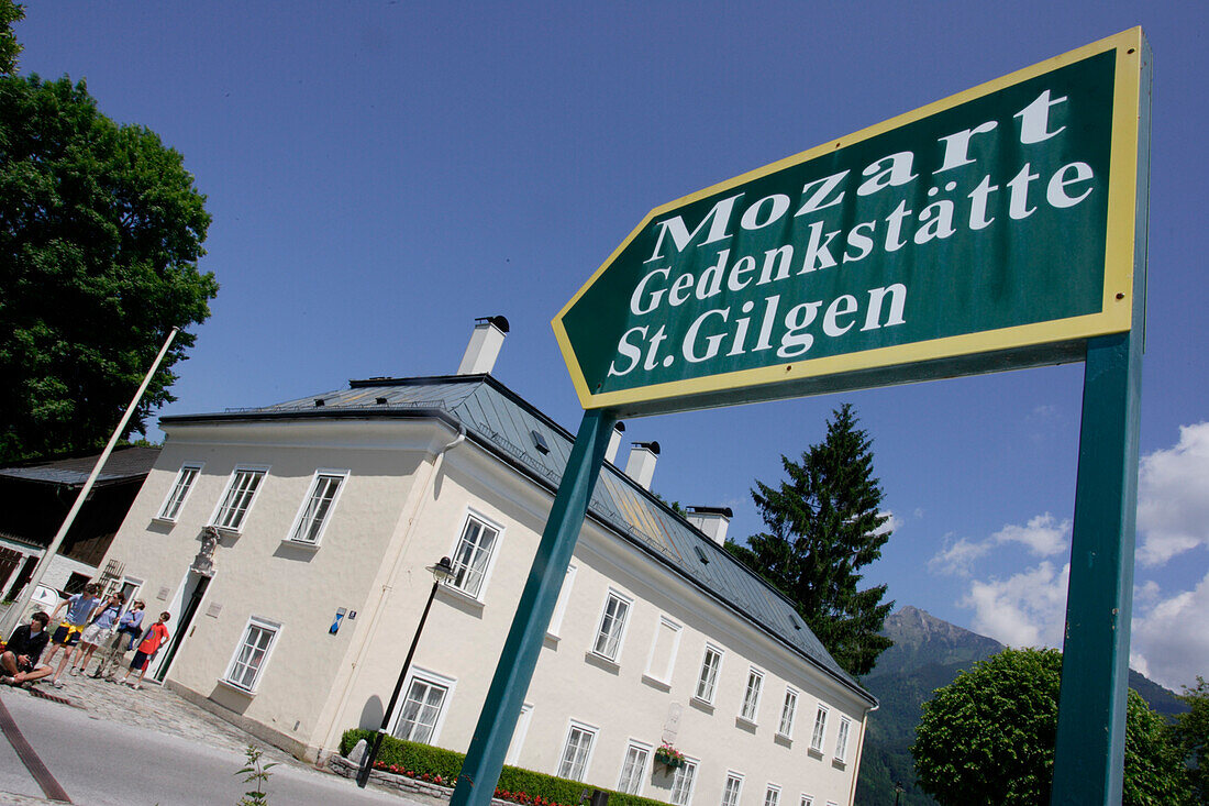 Mozart memorial, St. Gilgen, Wolfgangsee, Salzburg, Austria