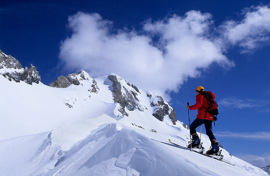 Mountaineerer backcountry skiing at Perdido, Ordesa National Park, Pyrenees, Spain