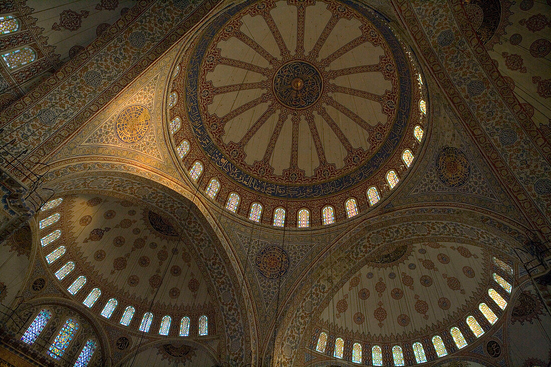 The ceiling in the Sultan Ahmet Blue Mosque, Sultan Ahmet, Istanbul, Turkey