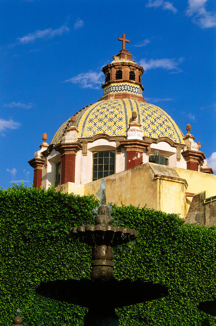 View of a temple, Templo de Santa Clara, Jardin Guerrero, Queretaro, Mexico