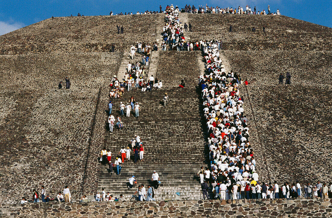 Fest zur Tag und Nacht-Gleiche, 22.03., Teotihuacan, Mexiko