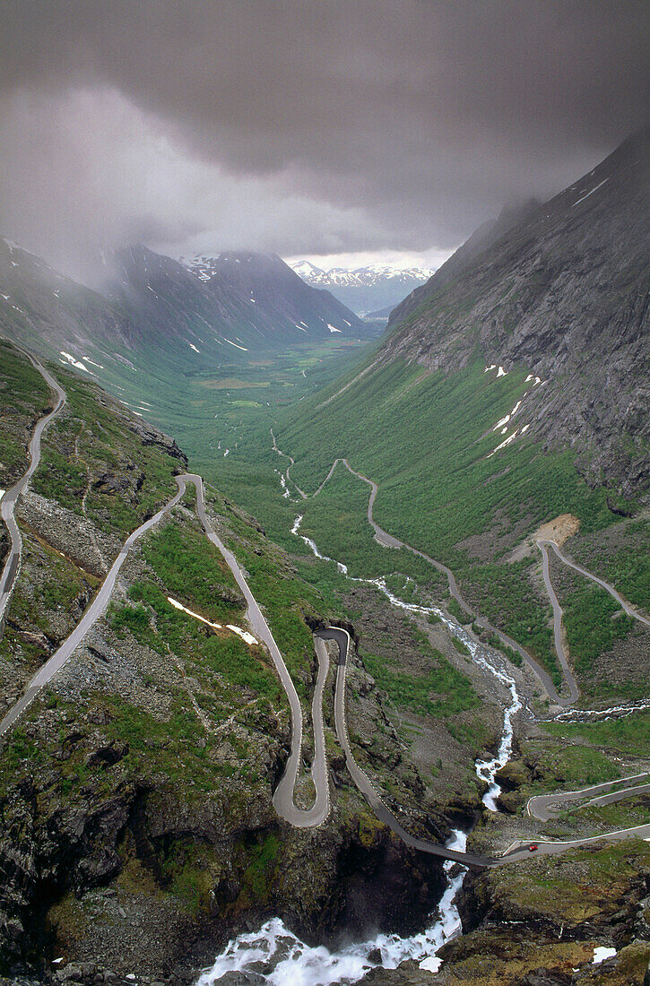 Straße Trollstigen, Möre og Romsdal, Norwegen