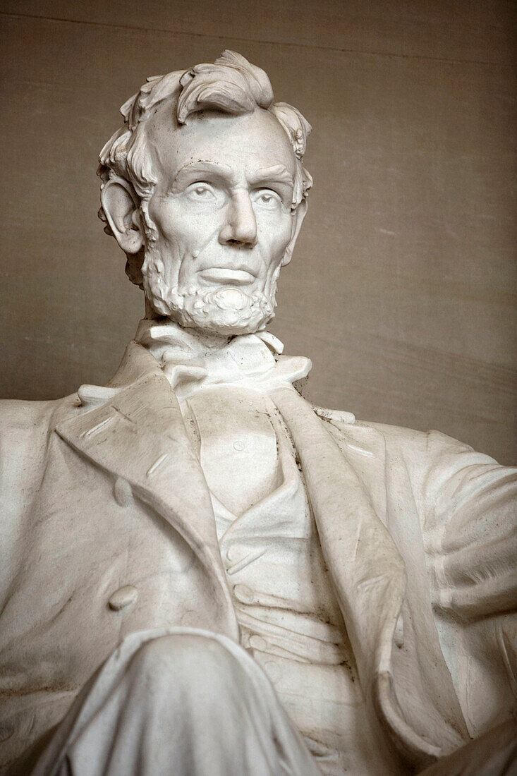 Statue of Lincoln at the Lincoln Memorial, Washington DC, United States, USA