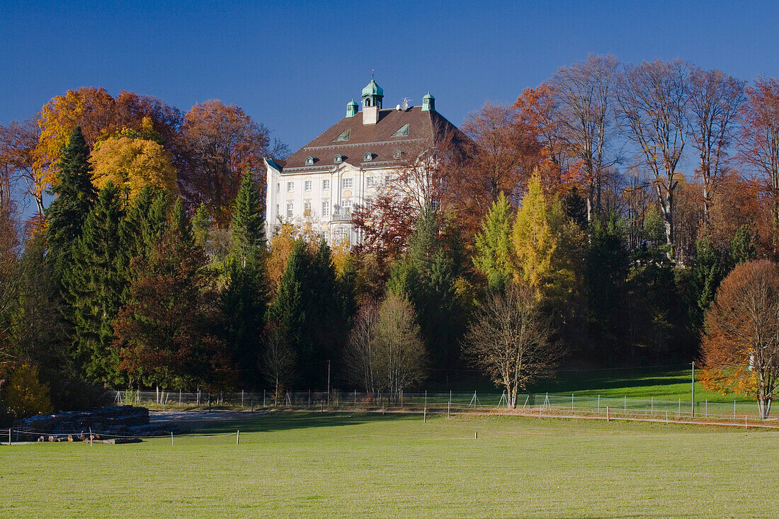 View of Schloss Hirschberg am Haarsee, near Weilheim, Upper Bavaria, Bavaria, Germany