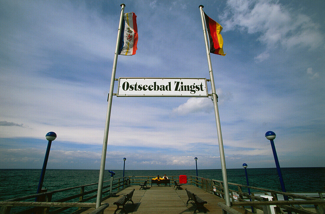 Seebrücke, Zingst, Mecklenburg Vorpommern, Deutschland, Europa