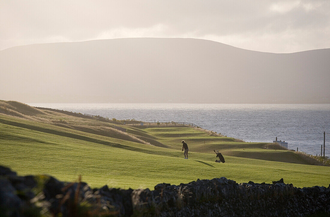Golf course near Waterville, Ring of Kerry, Ireland, Europe