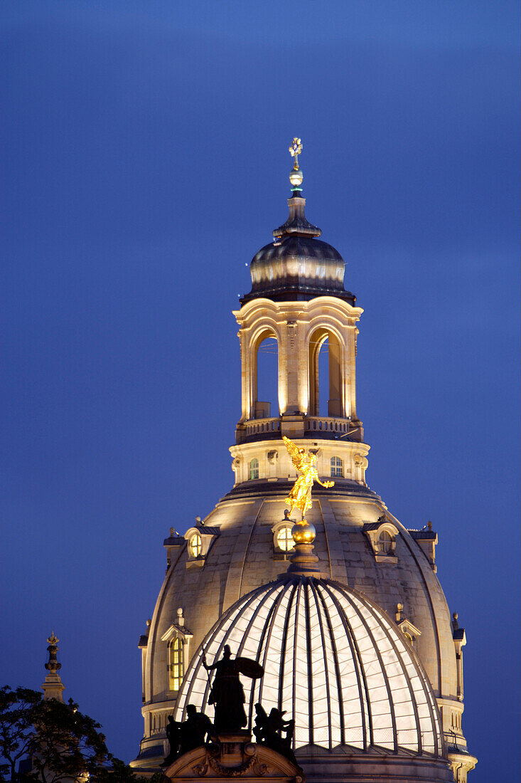 Cupolas of the University of Visual Arts and Frauenkirche in the evening, Dresden, Saxony, Germany