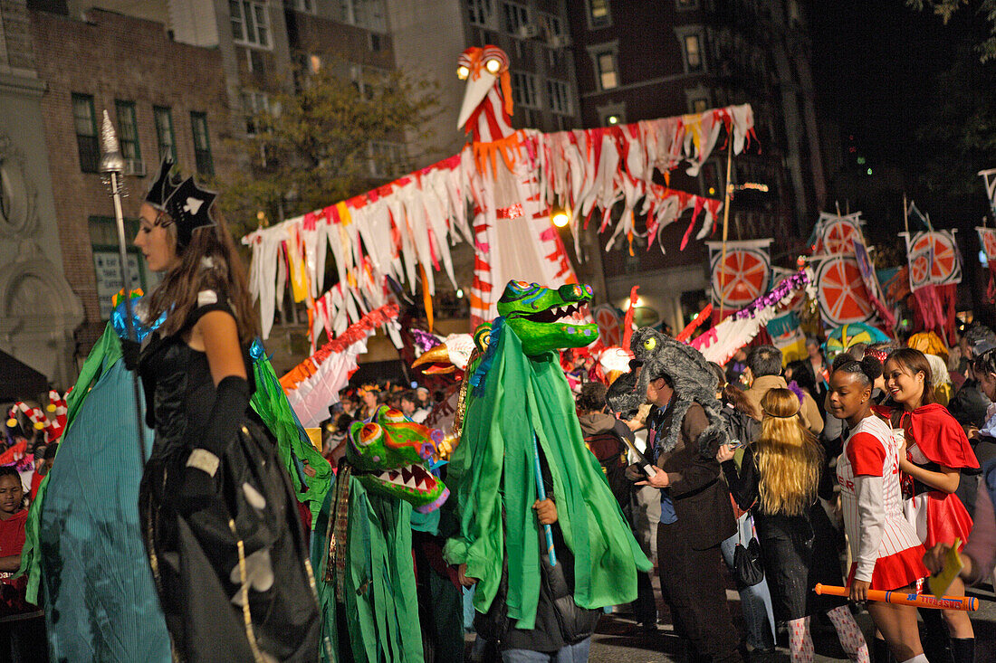 Halloween Parade along 5th Avenue, Manhattan, New York City, USA