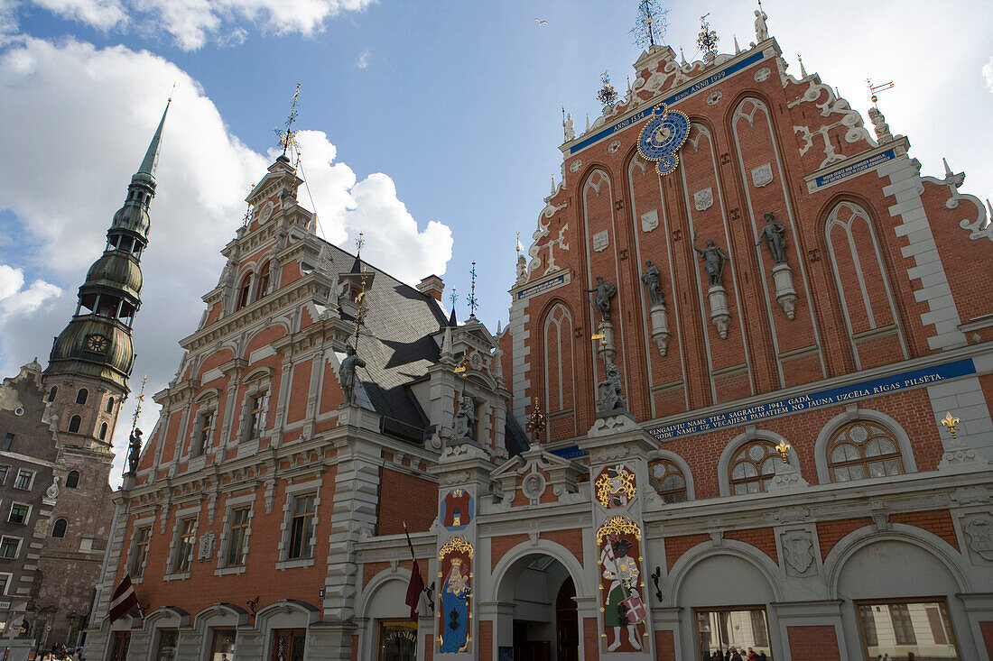 Flämische Renaissance-Fassade des Schwarzhäupterhaus, Riga, Lettland, Europa