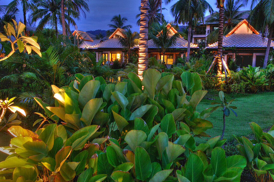 Bungalows in a tropical garden, Khao Lak, Kao Lak, Thailand, Asien