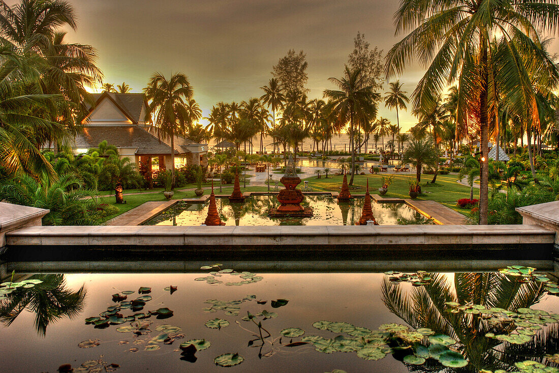Hotelgarten im Le Meridien Resort, Khao Lak, Kao Lak, Thailand, Asien