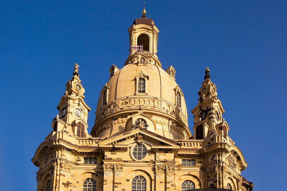 Frauenkirche nach Wiederaufbau Oktober 2005, Dresden, Deutschland