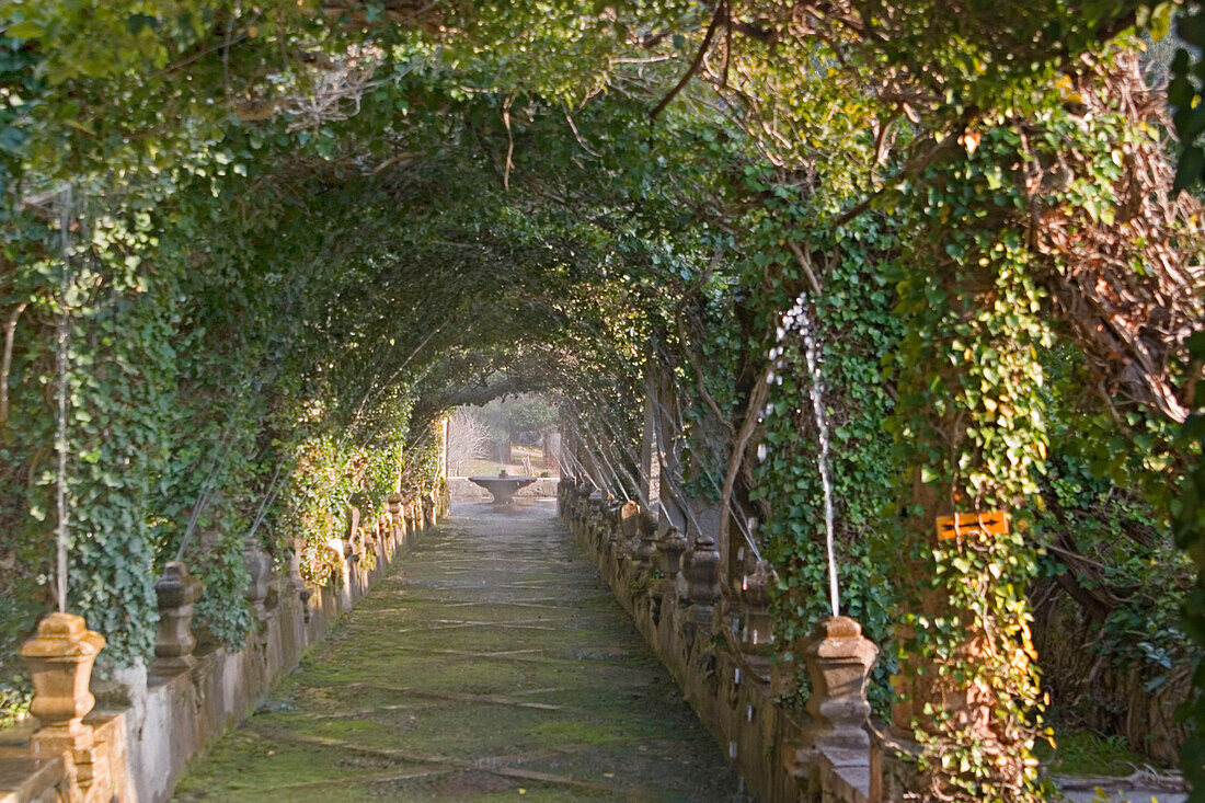 Jardins Alfabia, fountain, Mallorca