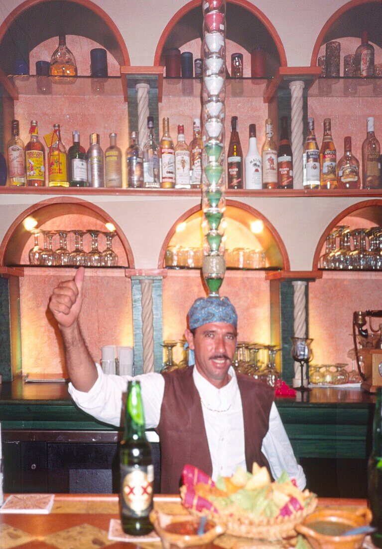 Mex, Cozumel, Barkeeper