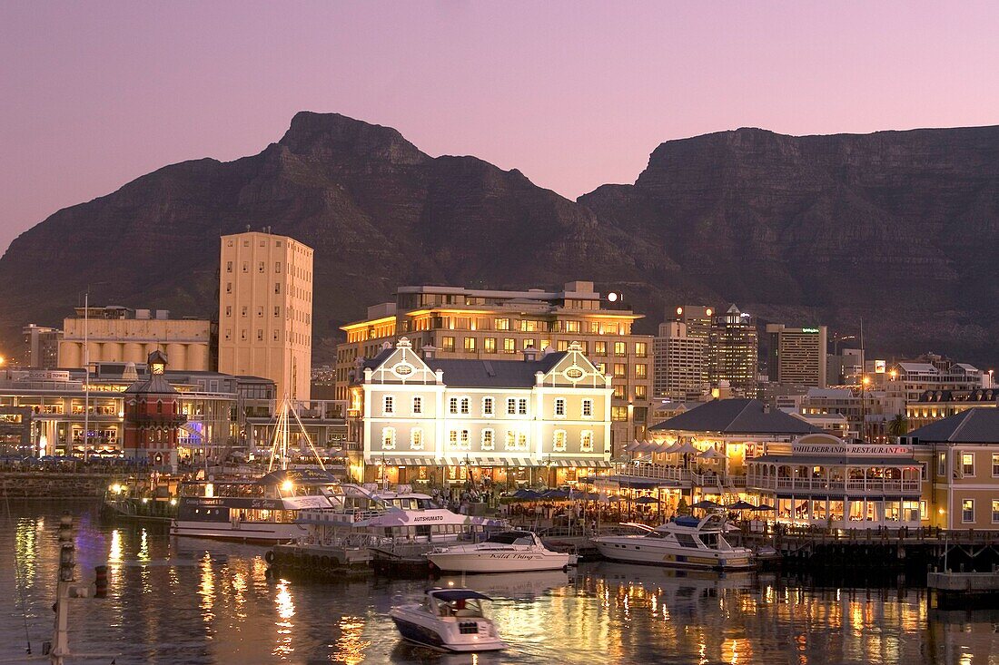 Südafrika, Kapstadt, Waterfront, Tafelberg