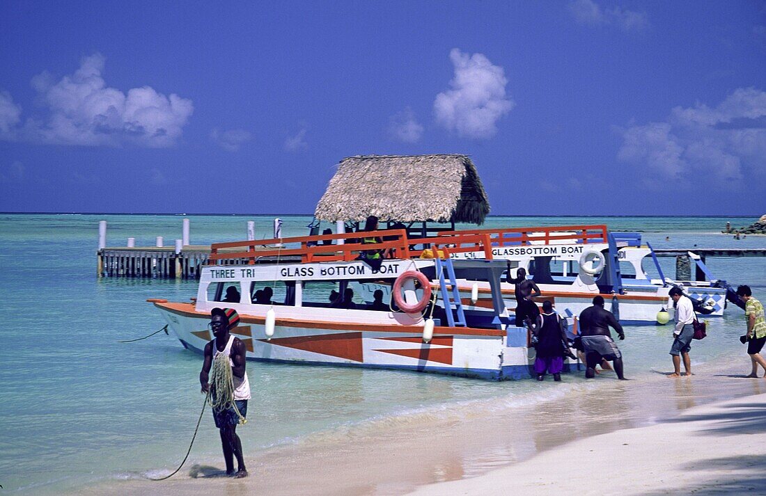 Boat, tourists, Tobago, Pigeon Point