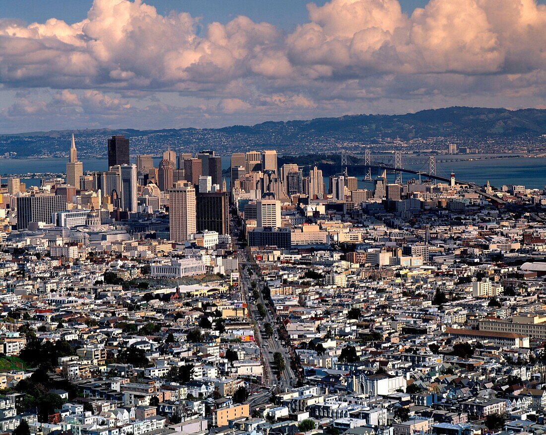 USA, CA, San Francisco, Ausblick vom Twin Peaks auf Downtown