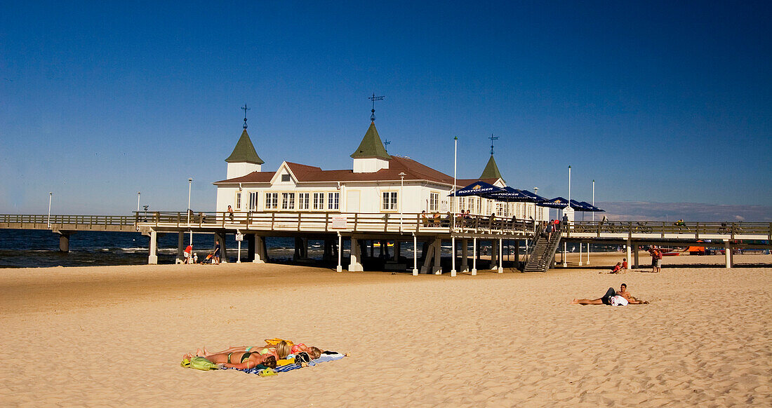 Usedom, Ahlbeck , beach art nouveau  woon pier