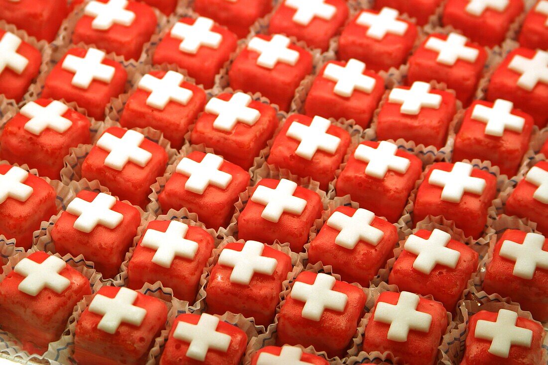 Switzerland, Zurich, redsweets with white swiss cross, 1, August