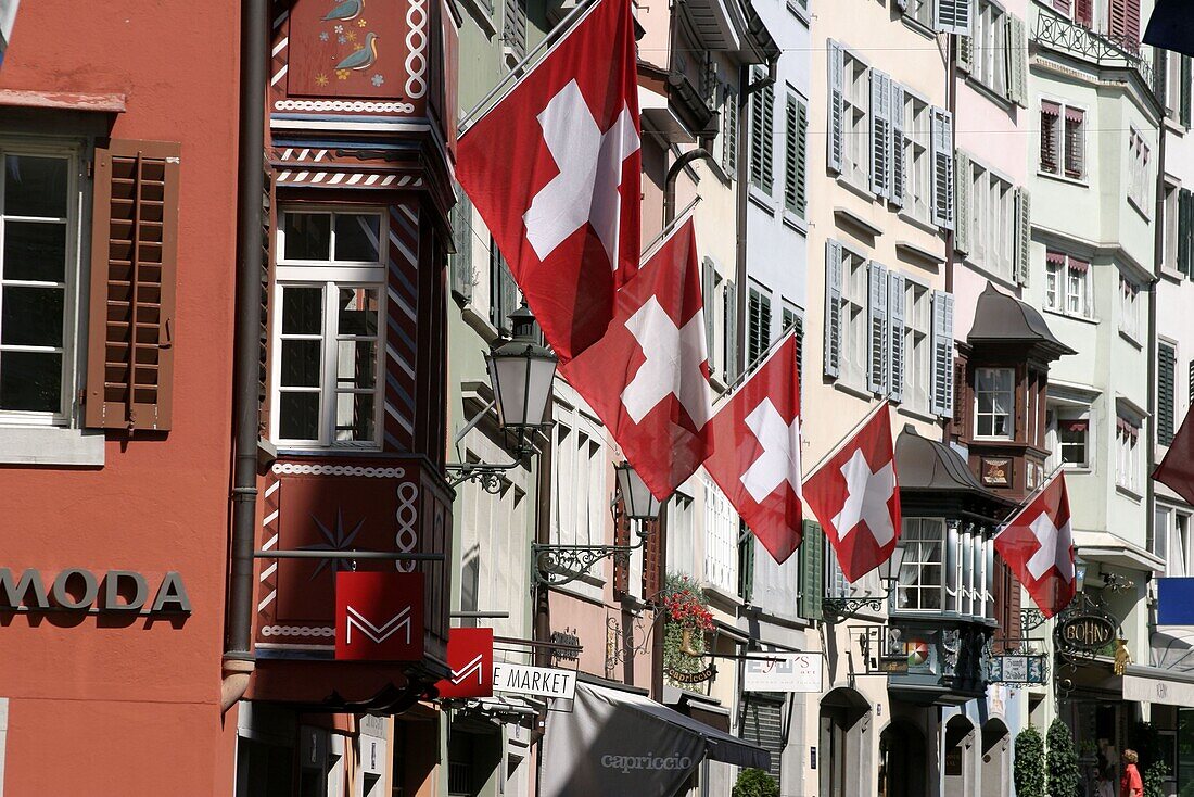 Schweiz, Zürich, Augustinergasse, 1,  August Beflaggung
