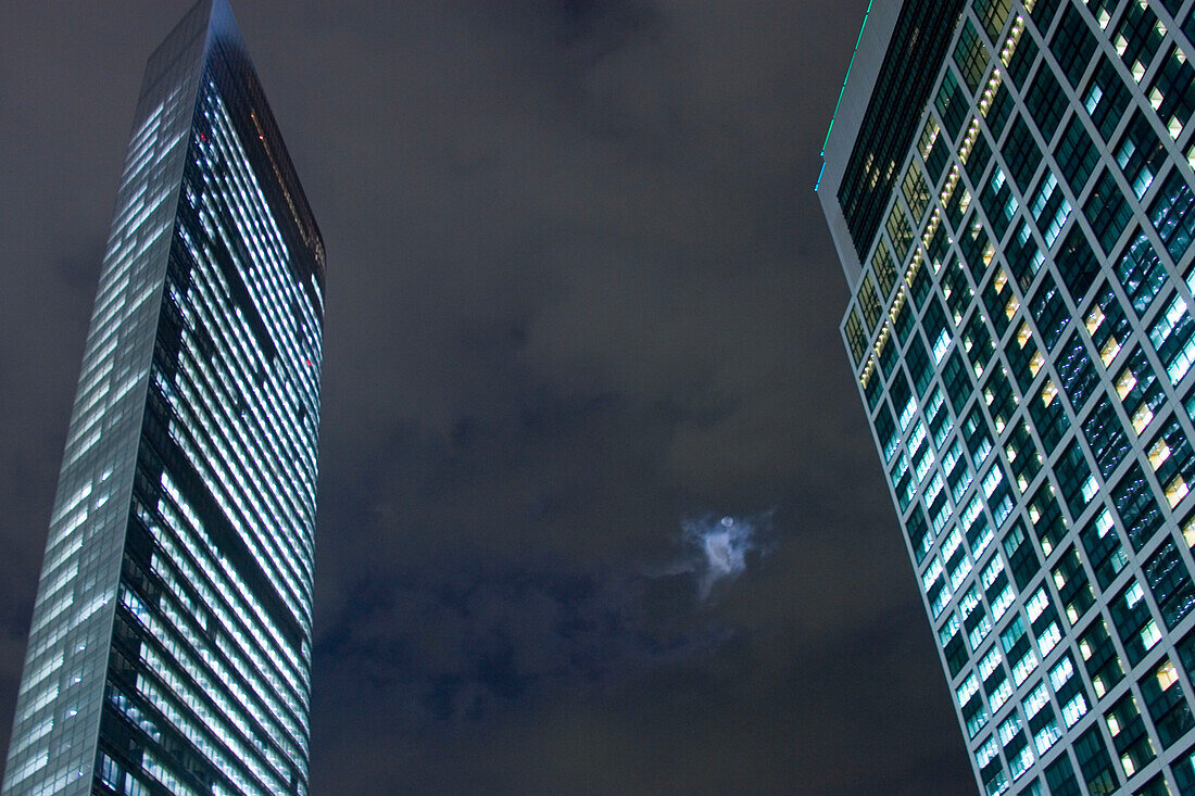 Asia, Japan, Tokyo, high rise buildings near Shiodome station, Shiodome-oh-dori Avenue