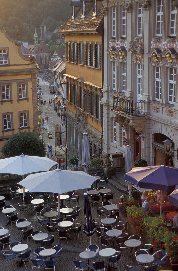 Pavement cafe on historic marketplace, Schwaebisch Hall, Baden-Wuerttemberg, Germany